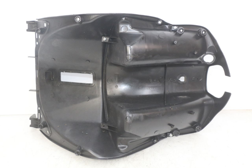 photo de PANEL INTERIOR UNIVERSAL BIKE ZN50QT-11B 50 (2018 - 2021) - Primer plano técnico