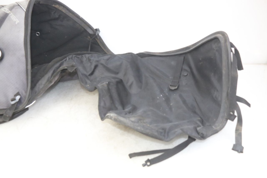 photo de PROTECTOR DE TABLERO SUZUKI BURGMAN 650 (2002 - 2004) - Vista general del producto