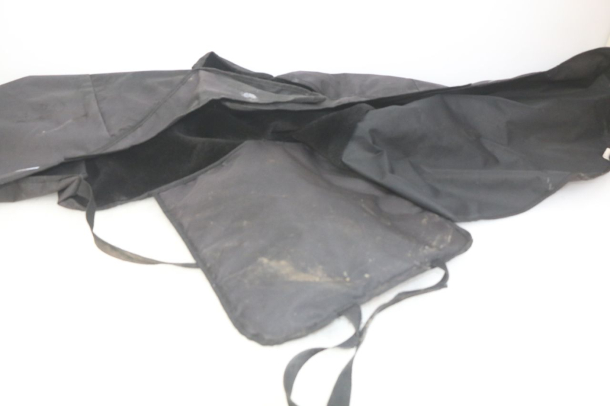 photo de PROTECTOR DE TABLERO SYM CROX 4T 50 (2016 - 2023) - Primer plano técnico