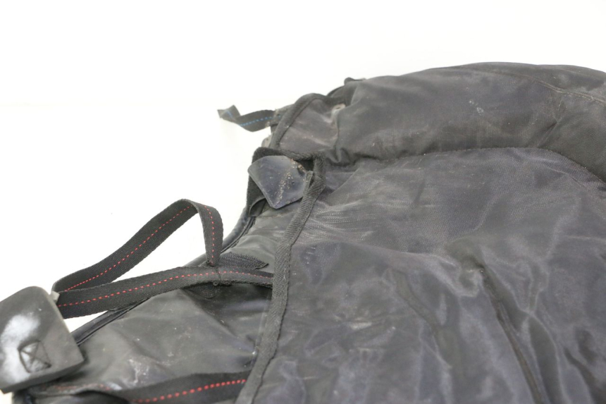 photo de CUBREPIERNAS PIAGGIO MP3 HPE 530 (2022 - 2026) - Vista general del producto