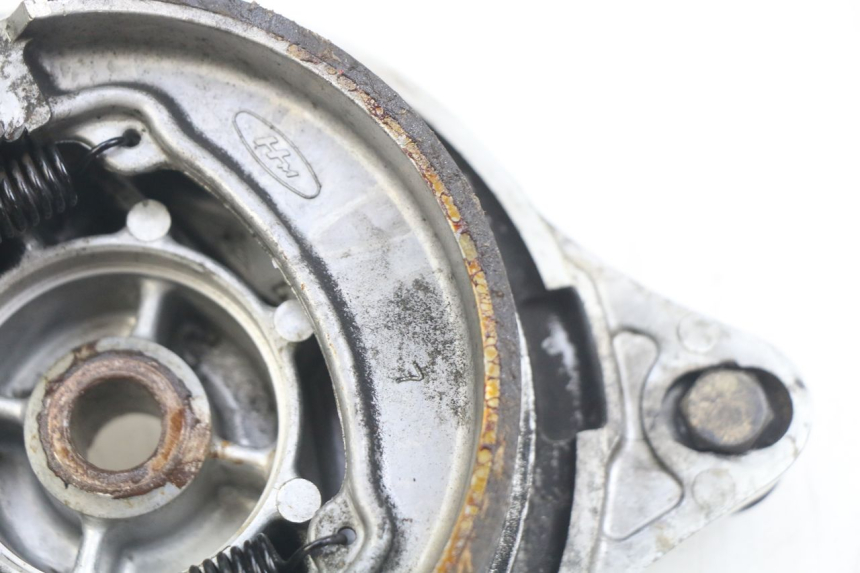 photo de TAMBOR TRASERO HONDA CM 125 (1983 - 2003) - Otra perspectiva