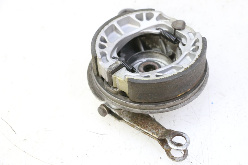 photo de FRENO TAMBOR TRASERO SKYTEAM DAX REPLICA 110 (2005 - 2015) - Detalles de los puntos de fijación