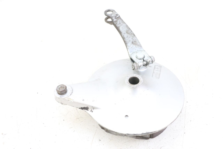 photo de TAMBOR TRASERO HYOSUNG GF 125 (2001 - 2005) - Primer plano técnico