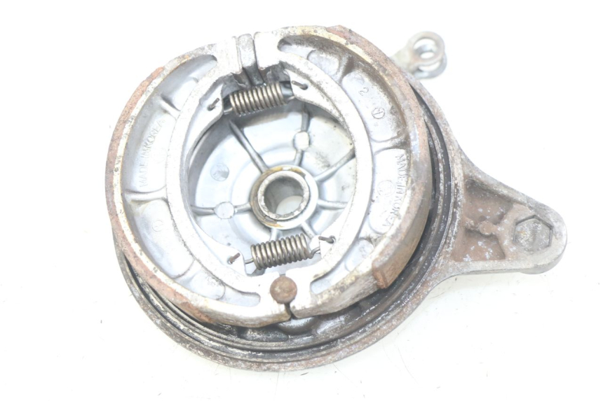 photo de TAMBOR TRASERO HYOSUNG RT KARION 125 (2003 - 2007) - Primer plano técnico