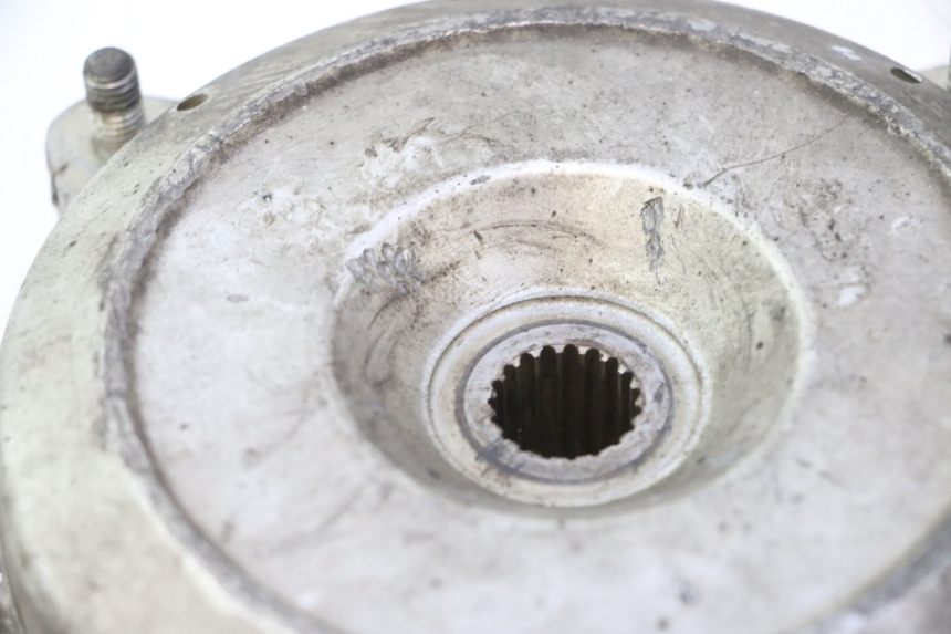 photo de TAMBOR TRASERO HONDA SCV LEAD 100 (2003 - 2007) - Primer plano técnico