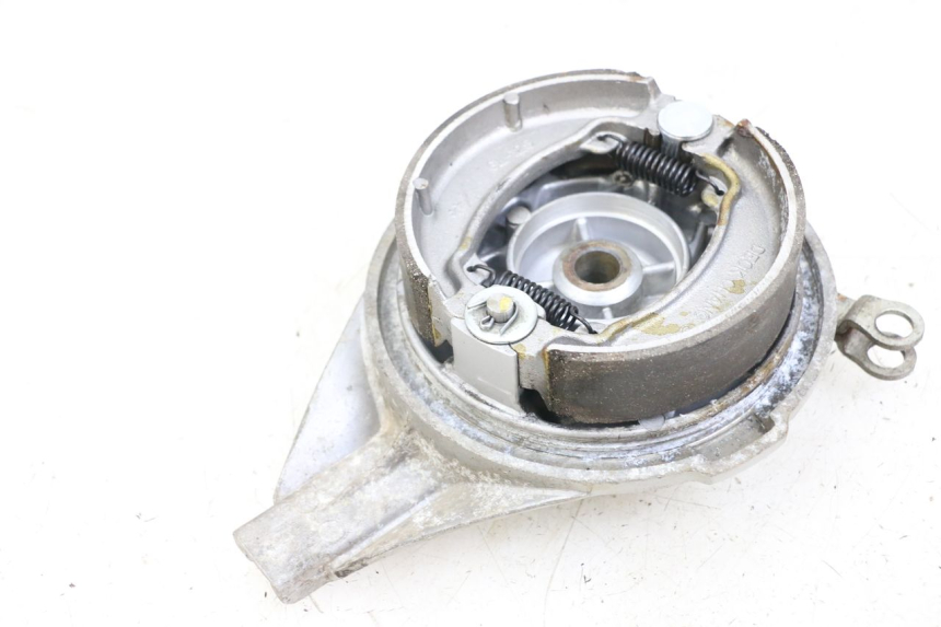 photo de TAMBOR TRASERO DAELIM VL DAYSTAR 125 (2000 - 2011) - Primer plano técnico