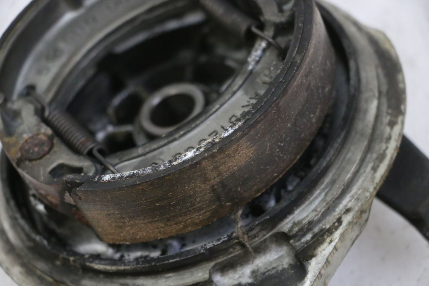 photo de TAMBOR TRASERO YAMAHA SR 125 (1982 - 2003) - Otra perspectiva