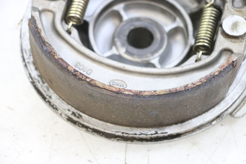 photo de FRENO TAMBOR TRASERO KYMCO ZING 125 (1997 - 2003) - Otra perspectiva