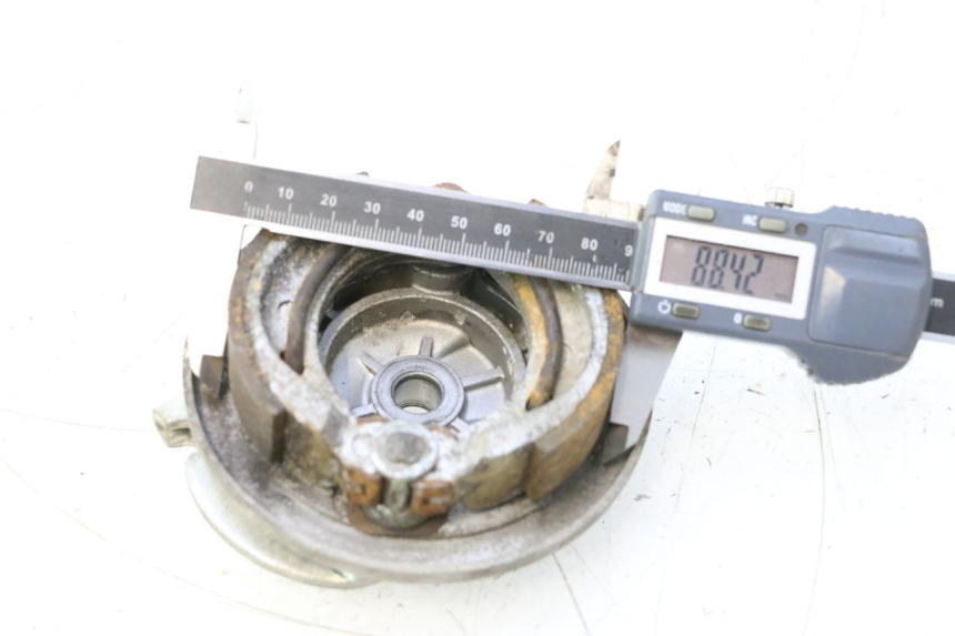 photo de FRENO TAMBOR DELANTERO PEUGEOT 103 SPX CLIP 50 (1989 - 1992) - Primer plano técnico