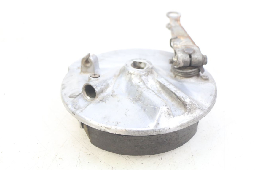 photo de TAMBOR DELANTERO HONDA CM 125 (1983 - 2003) - Primer plano técnico