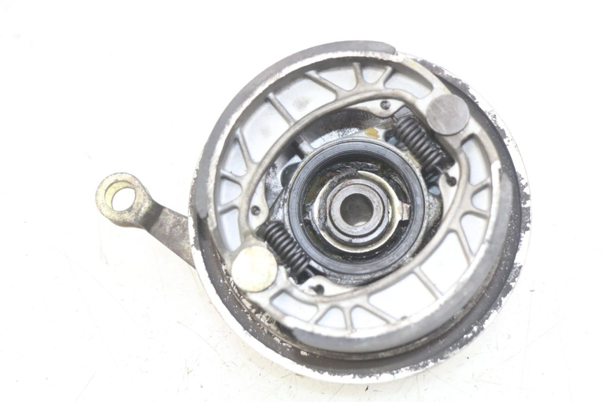 photo de TAMBOR DELANTERO PEUGEOT LUDIX 50 (2005 - 2007) - Primer plano técnico