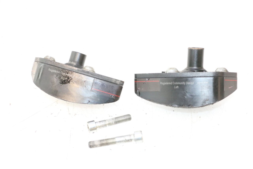 photo de PROTECTORES MOTORE SUZUKI GSR 600 (2005 - 2012) - Zoom estado de uso