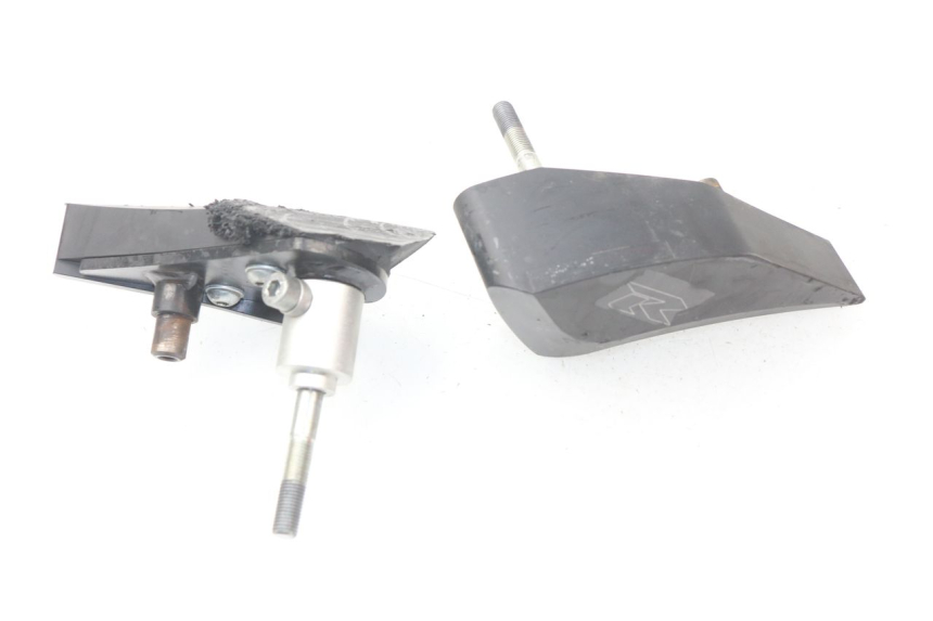 photo de PROTECTORES MOTORE SUZUKI GSX-R GSXR K16 1000 (2012 - 2016) - Detalle de la pieza