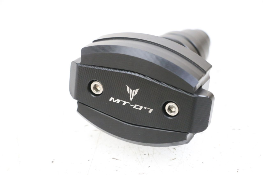photo de PROTECTORES MOTORE YAMAHA MT-07 MT07 ABS 700 (2018 - 2020) - Marcados y referencias originales