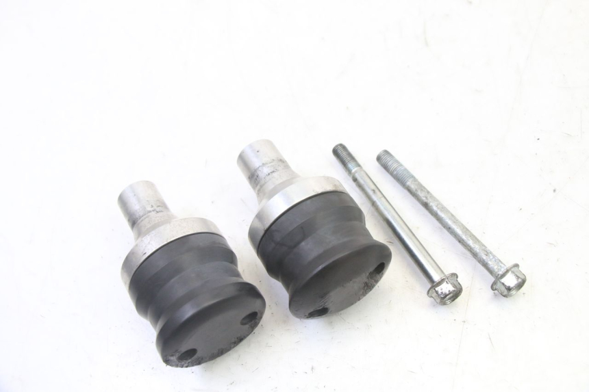 photo de PROTECTORES MOTORE SUZUKI SV S 650 (2003 - 2009) - Otra perspectiva