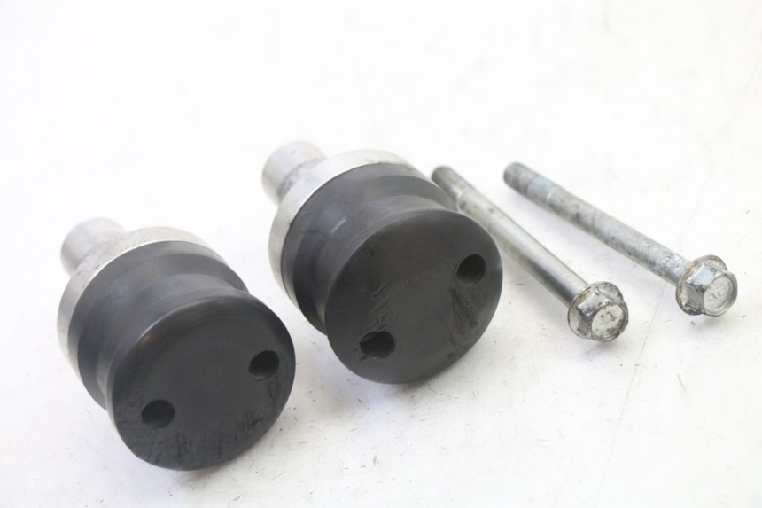 photo de PROTECTORES MOTORE SUZUKI SV S 650 (2003 - 2009) - Primer plano técnico