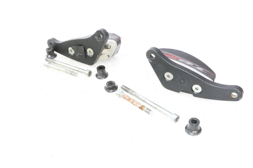 photo de PROTECTORES MOTORE SUZUKI SV S 650 (2003 - 2009) - Estado de la superficie y material