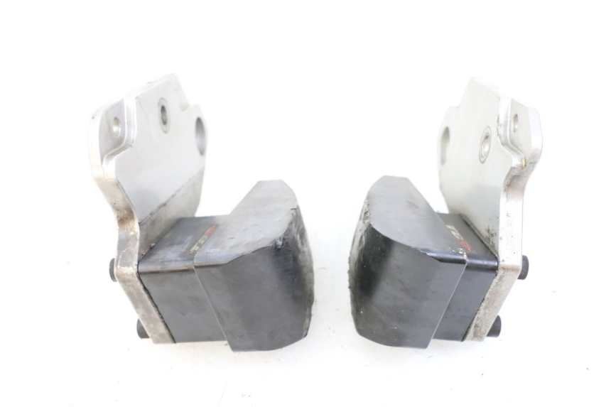 photo de PROTECTORES MOTORE YAMAHA XJ6 600 (2008 - 2016) - Estado de la superficie y material