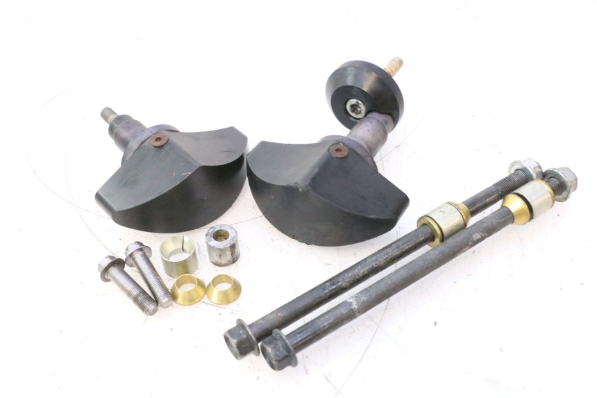 photo de PROTECTORES MOTORE YAMAHA YZF R6 600 (2008 - 2009) - Características distintivas