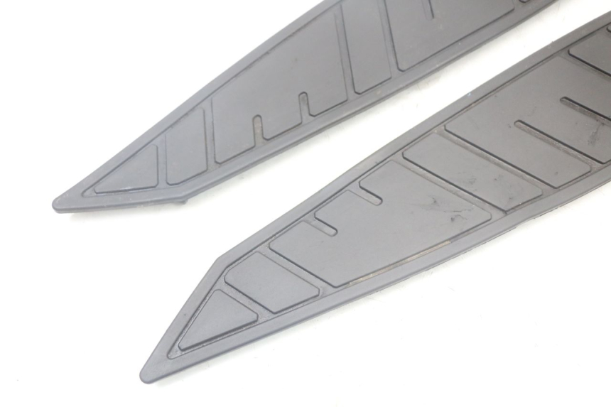 photo de ESTERA DE PASO QUADRO 3D S 350 (2013 - 2018) - Detalle de la pieza