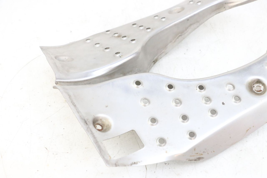 photo de TAPA REPOSAPIES GOMMA ADIVA AD3 300 (2014 - 2020) - Primer plano técnico