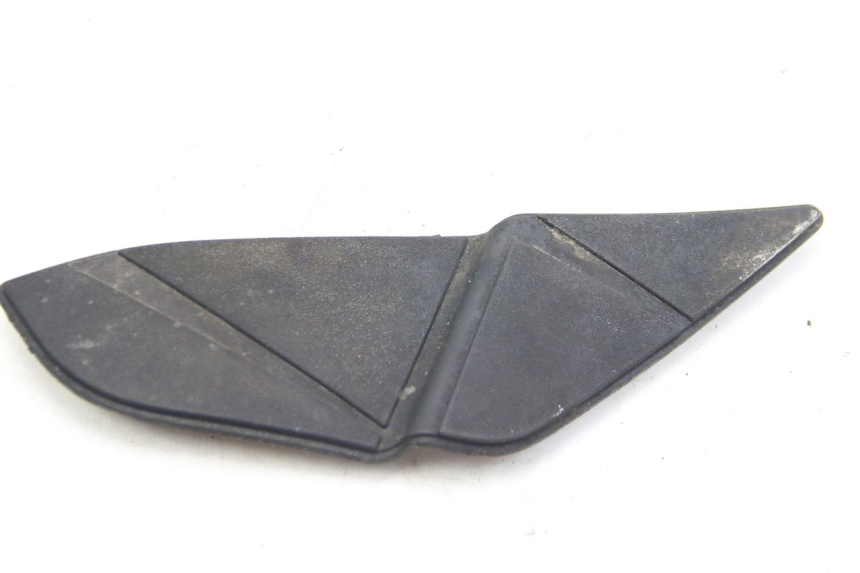 photo de ALFOMBRA PARA PISOS APRILIA ATLANTIC 500 (2002 - 2003) - Detalle de la pieza