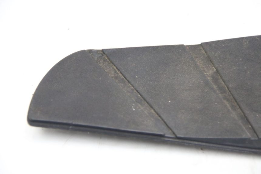 photo de ALFOMBRA PARA PISOS APRILIA ATLANTIC 500 (2002 - 2003) - Zoom calidad de ocasión