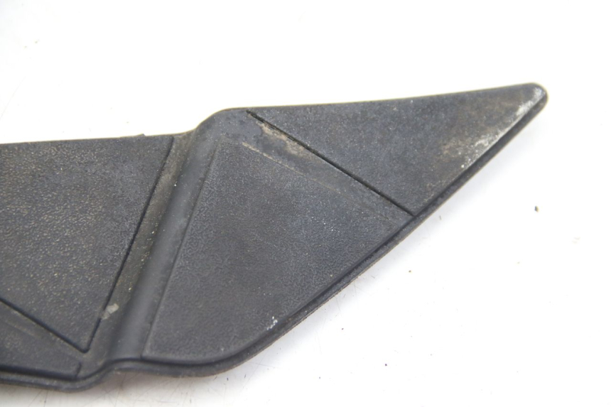 photo de ALFOMBRA PARA PISOS APRILIA ATLANTIC 500 (2002 - 2003) - Zoom estado de uso