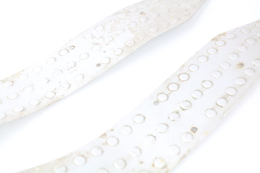 photo de ALFOMBRA DE PASO JONWAY AZTRAL 125 (2008 - 2017) - Primer plano técnico