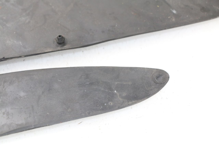 photo de TAPA REPOSAPIES GOMMA ERIDER CARGO 1 (2009 - 2018) - Detalle de la pieza