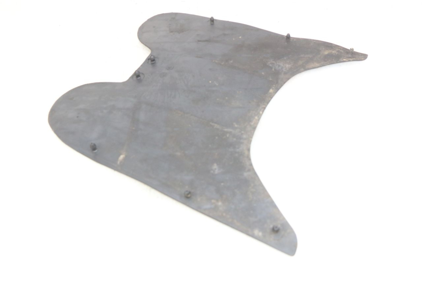 photo de ALFOMBRA DE PASO TGB CITY 2 50 (2009 - 2013) - Detalle de la pieza