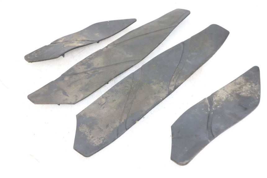 photo de ALFOMBRA DE PASO HONDA FES S-WING SWING ABS 125 (2007 - 2015) - Vista principal