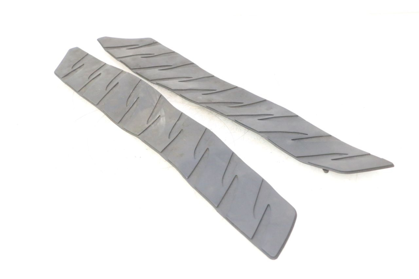 photo de TAPA REPOSAPIES GOMMA HONDA FJS SILVER WING SILVERWING 400 (2005 - 2008) - Vista principal
