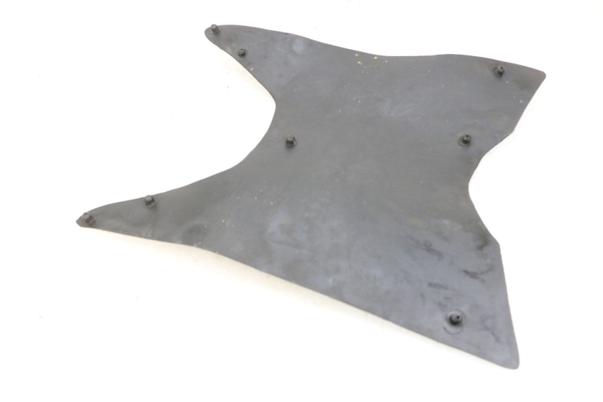 photo de TAPA REPOSAPIES GOMMA EUROCKA GTR 50 (2018 - 2021) - Detalle de la pieza