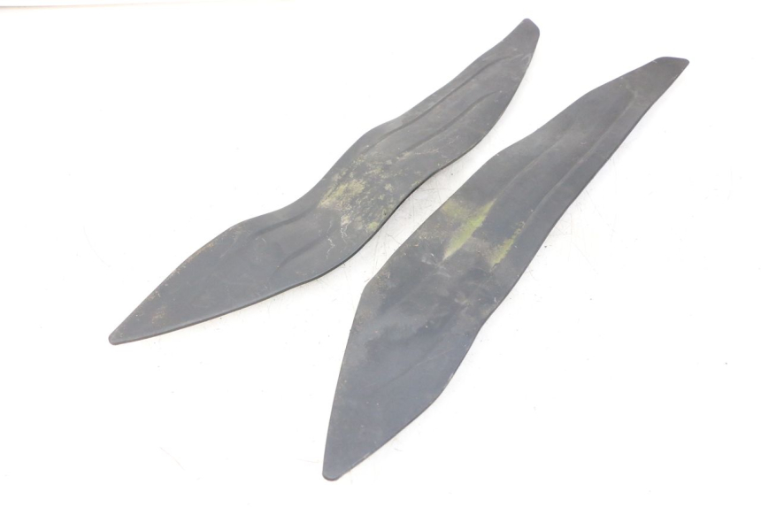 photo de TAPA REPOSAPIES GOMMA HONDA PCX (JF57/JF64) 125 (2014 - 2018) - Vista principal