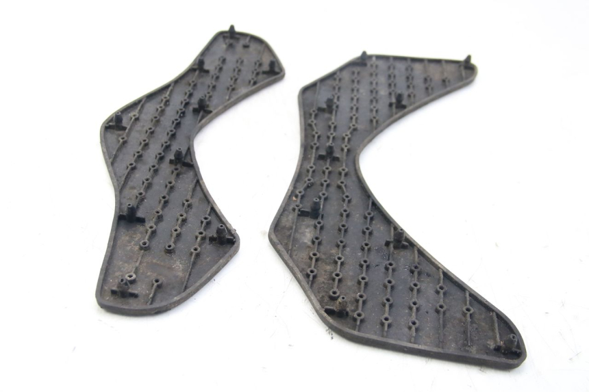 photo de ALFOMBRA DE PASO YAMAHA HW XENTER 125 (2011 - 2017) - Otra perspectiva