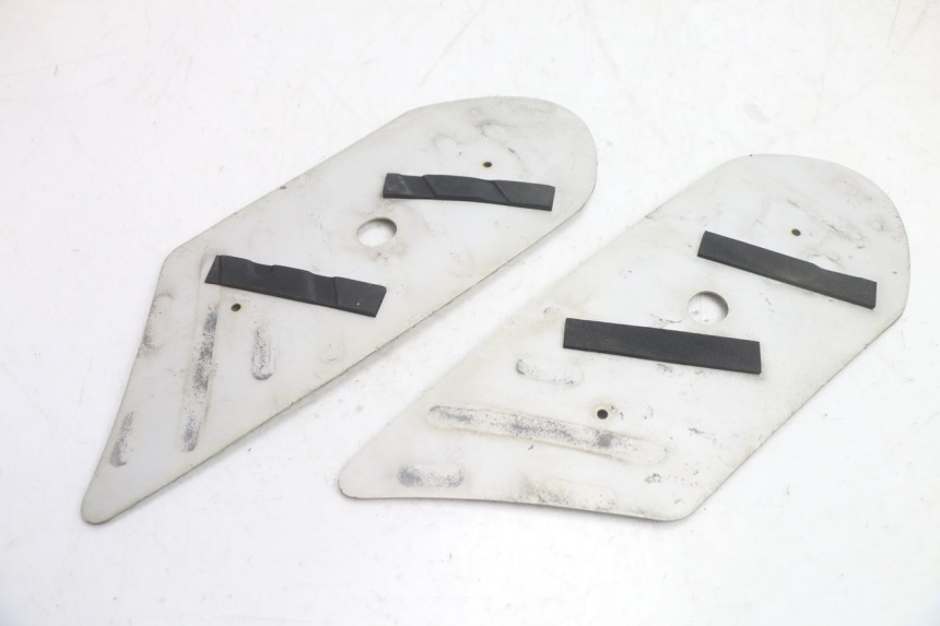 photo de ALFOMBRA PARA PISOS PEUGEOT KISBEE 4T 50 (2018 - 2022) - Otra perspectiva