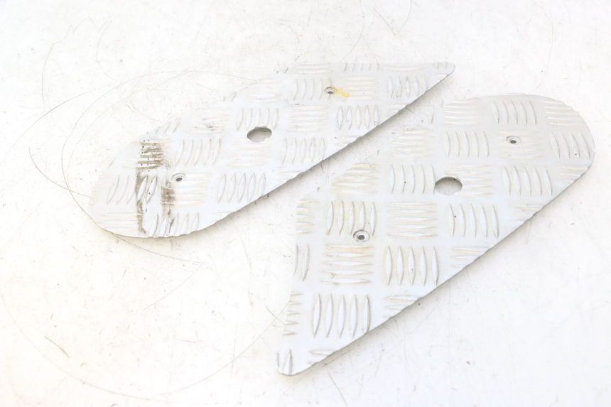 photo de ALFOMBRA PARA PISOS PEUGEOT KISBEE 4T 50 (2018 - 2022) - Vista principal