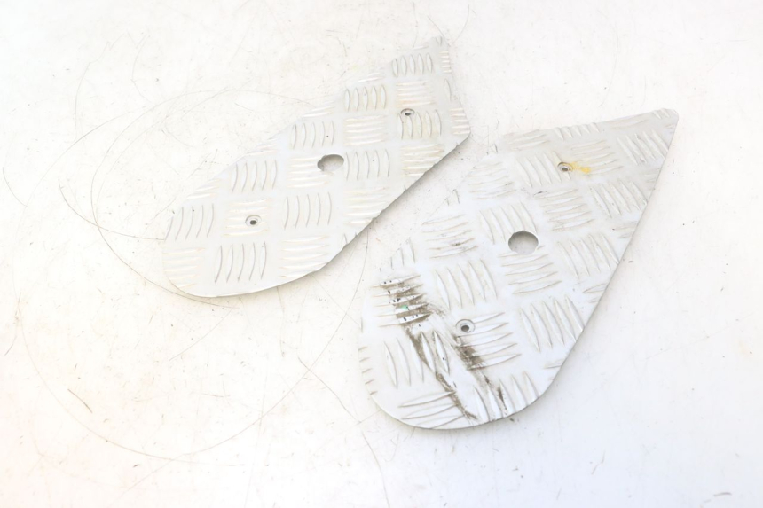 photo de ALFOMBRA PARA PISOS PEUGEOT KISBEE 4T 50 (2018 - 2022) - Detalle de la pieza