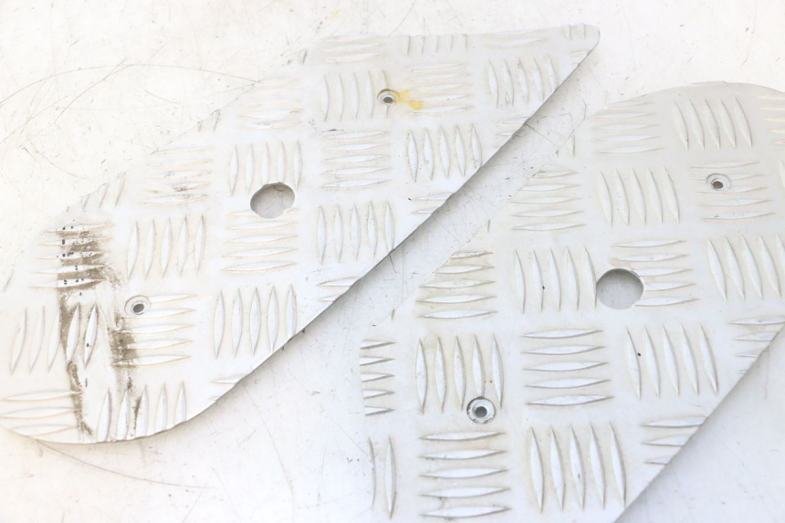 photo de ALFOMBRA PARA PISOS PEUGEOT KISBEE 4T 50 (2018 - 2022) - Vista general del producto