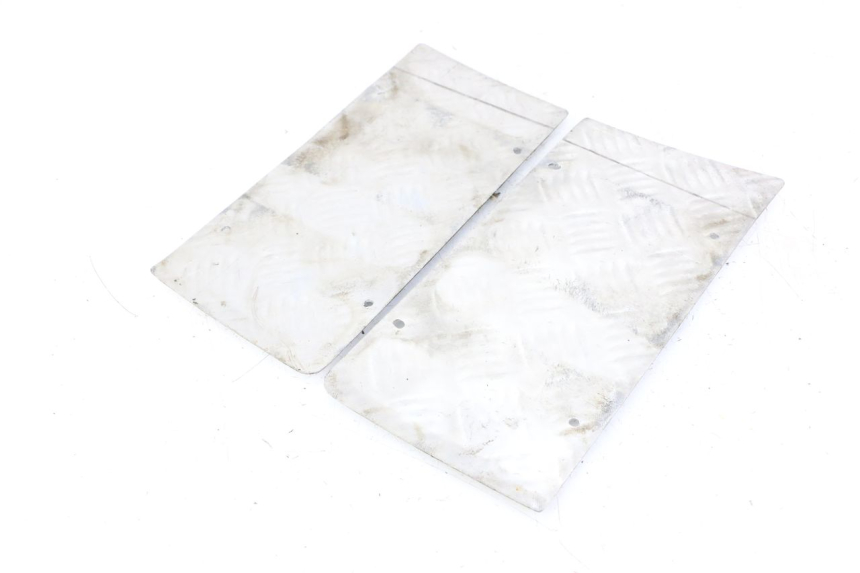 photo de TAPA REPOSAPIES GOMMA LIGIER PULSE 3 1 (2014 - 2020) - Detalle de la pieza