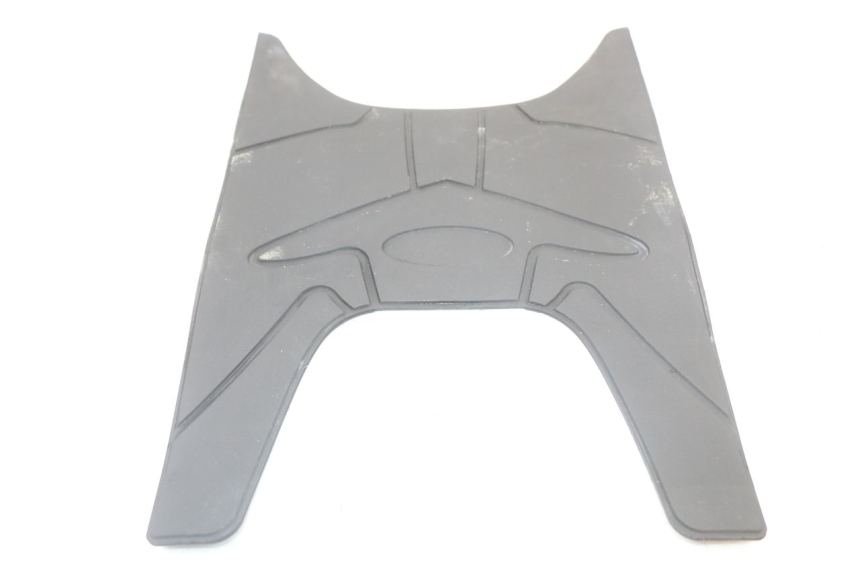 photo de TAPA REPOSAPIES GOMMA MASH LEGEND'R 4T 50 (2021 - 2025) - Zoom estado de uso