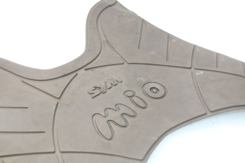 photo de TAPA REPOSAPIES GOMMA SYM MIO 100 (2006 - 2017) - Vista general del producto