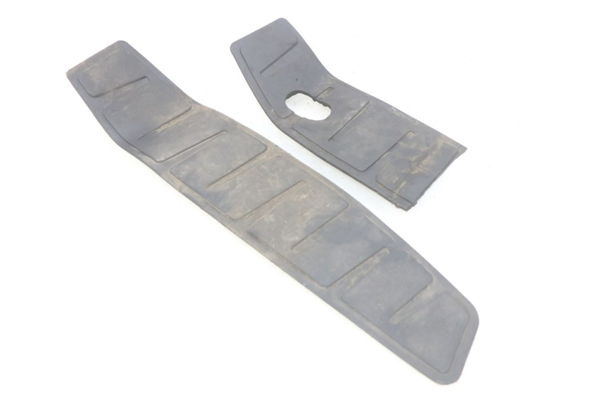 photo de ALFOMBRA DE PASO PIAGGIO MP3 LT 300 (2010 - 2016) - Vista principal