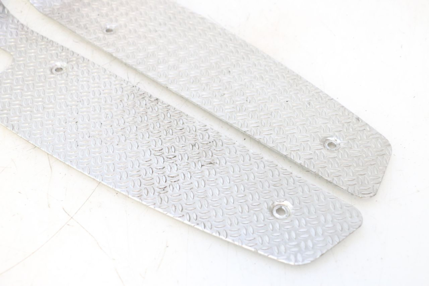 photo de ALFOMBRA DE PASO PIAGGIO MP3 LT 300 (2010 - 2016) - Otra perspectiva