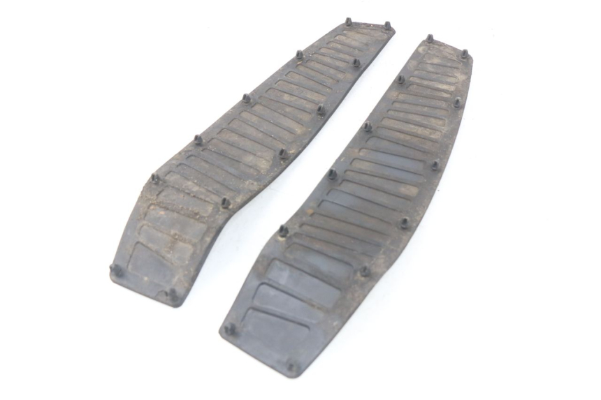 photo de ALFOMBRA DE PASO PIAGGIO MP3 125 (2006 - 2014) - Detalle de la pieza