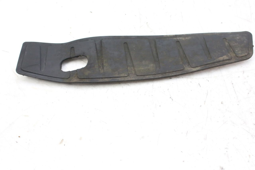 photo de ALFOMBRA DE PASO PIAGGIO MP3 RL 250 (2006 - 2010) - Otra perspectiva