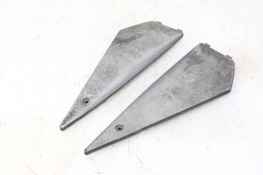 photo de ALFOMBRA DE PASO PIAGGIO NEW TYPHOON 50 (2010 - 2017) - Vista principal