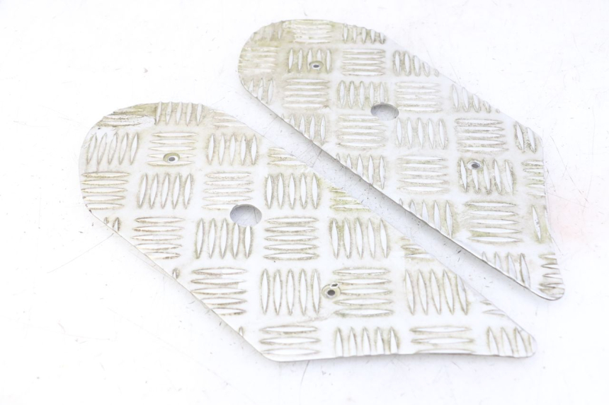 photo de ALFOMBRA PARA PISOS PEUGEOT KISBEE 4T 50 (2018 - 2022) - Vista principal