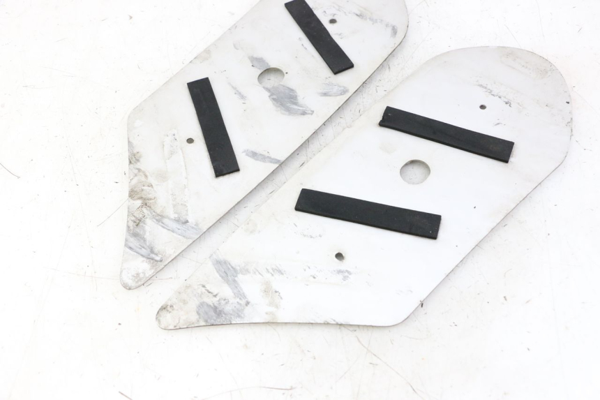 photo de ALFOMBRA PARA PISOS PEUGEOT KISBEE 4T 50 (2018 - 2022) - Detalle de la pieza